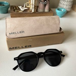 Meller sunglasses / style: Chauen / Black